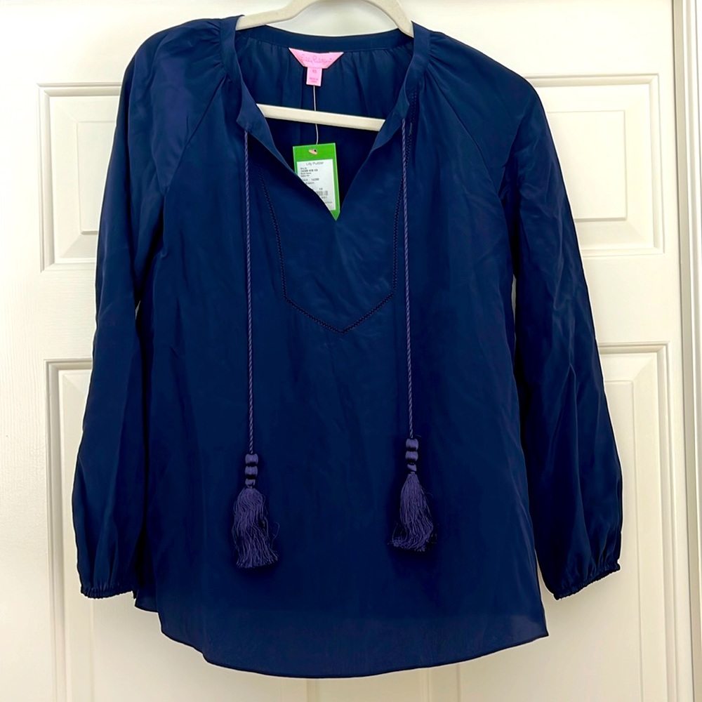 Silk Lilly Pulitzer Blouse. Brand New. XS with tags